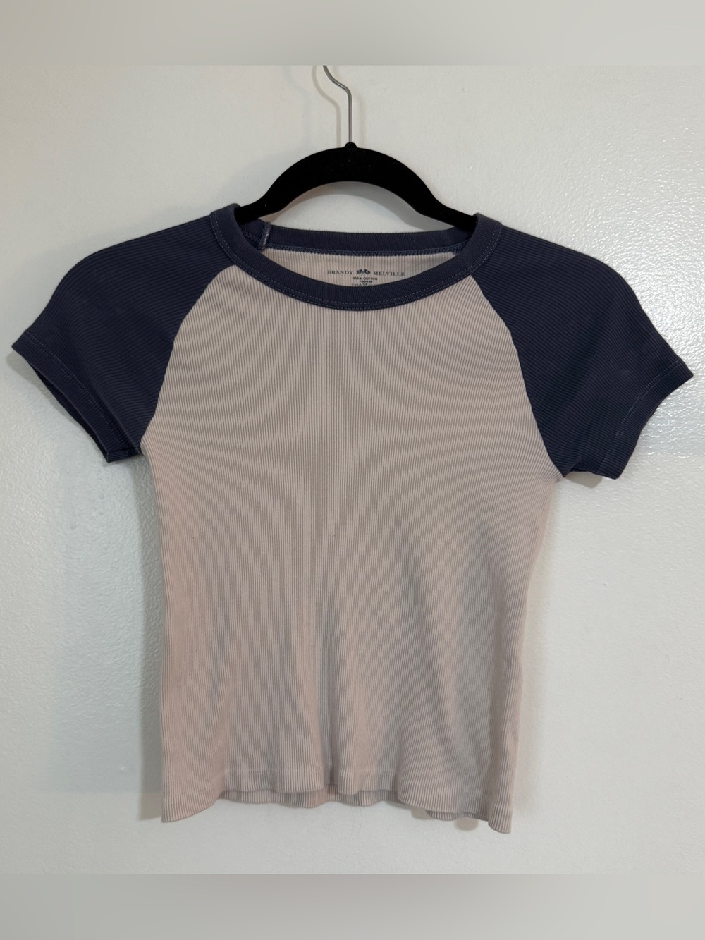 Brandy Melville baby tee